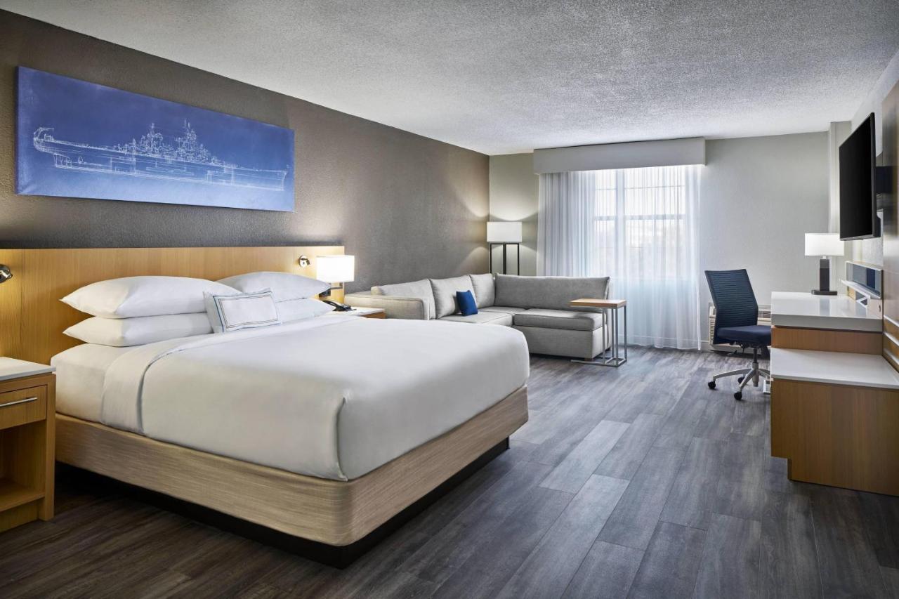 Delta Hotels By Marriott Norfolk Airport Екстериор снимка