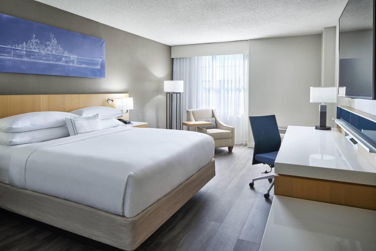 Delta Hotels By Marriott Norfolk Airport Екстериор снимка