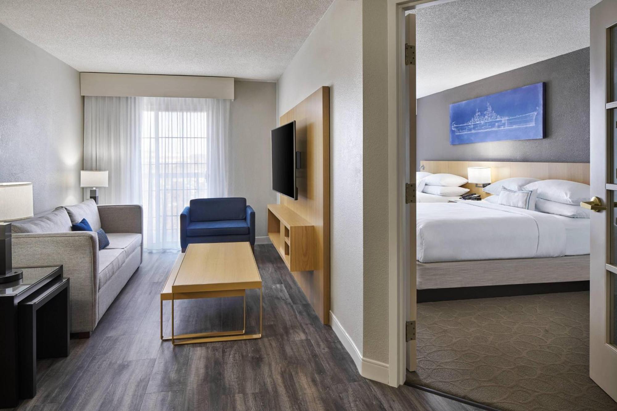 Delta Hotels By Marriott Norfolk Airport Екстериор снимка