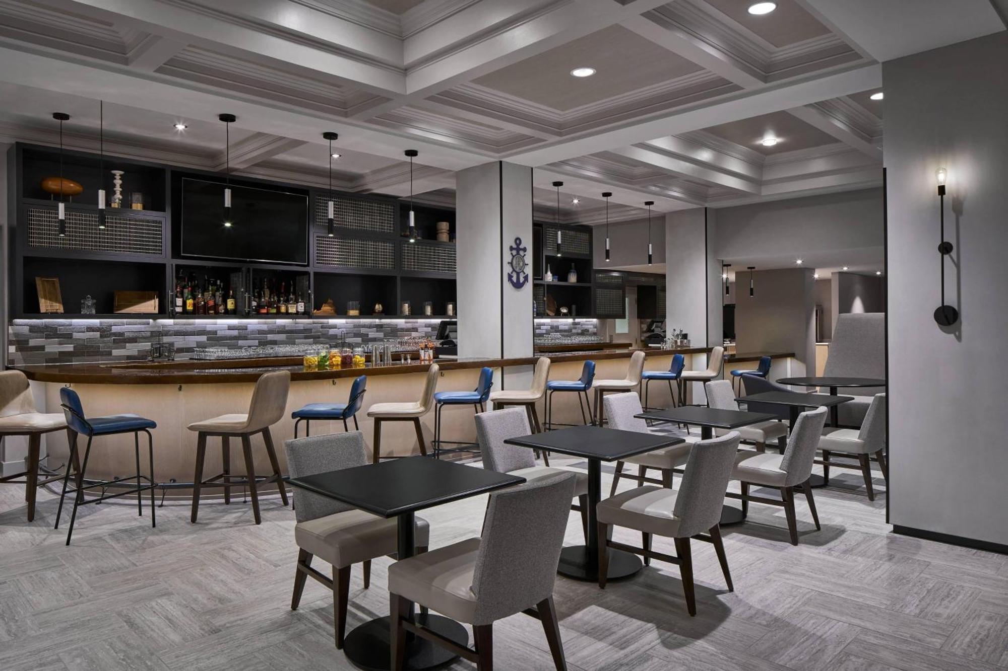 Delta Hotels By Marriott Norfolk Airport Екстериор снимка