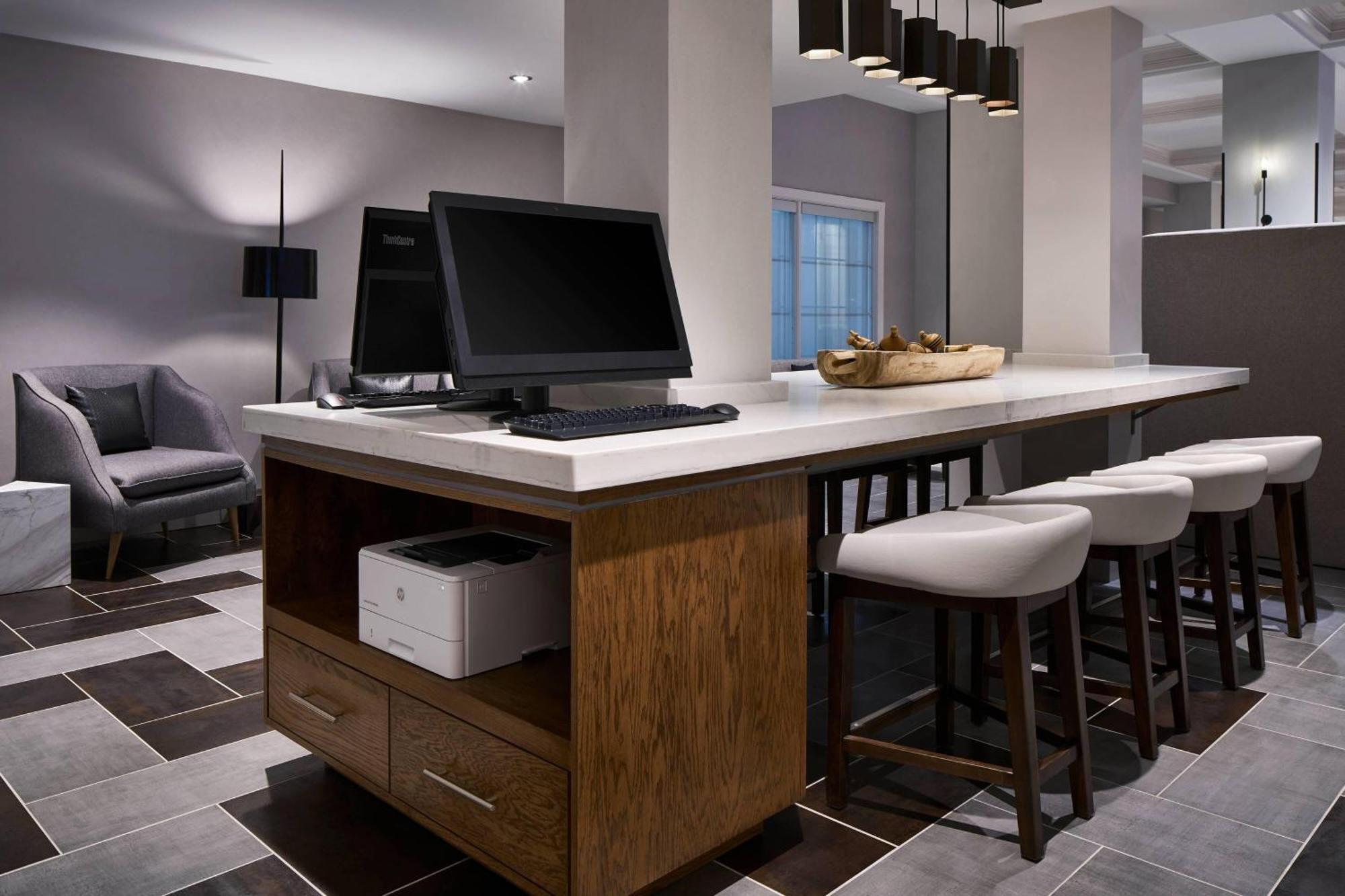 Delta Hotels By Marriott Norfolk Airport Екстериор снимка